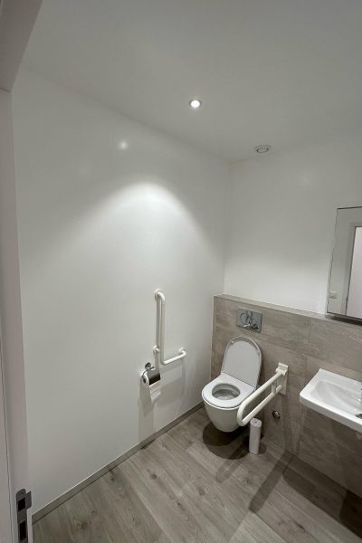 2C29B01F-309B-42D9-91F5-8E5495EC582C