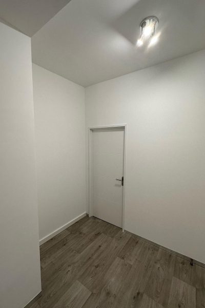 ACE5A2CD-3595-4FFF-89CD-92960AACF2E0